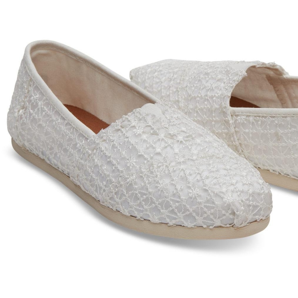Toms White Crochet Classics-6.5